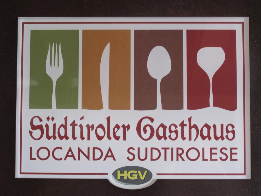 Gasthof Eggwirt Ulten Buitenkant foto