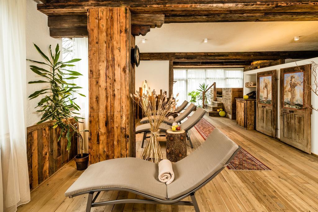 Gasthof Eggwirt Ulten Buitenkant foto