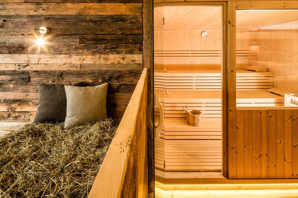 Gasthof Eggwirt Ulten Buitenkant foto